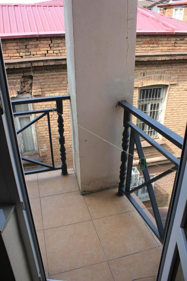 Valiko Hotel Tbilisi Exterior photo