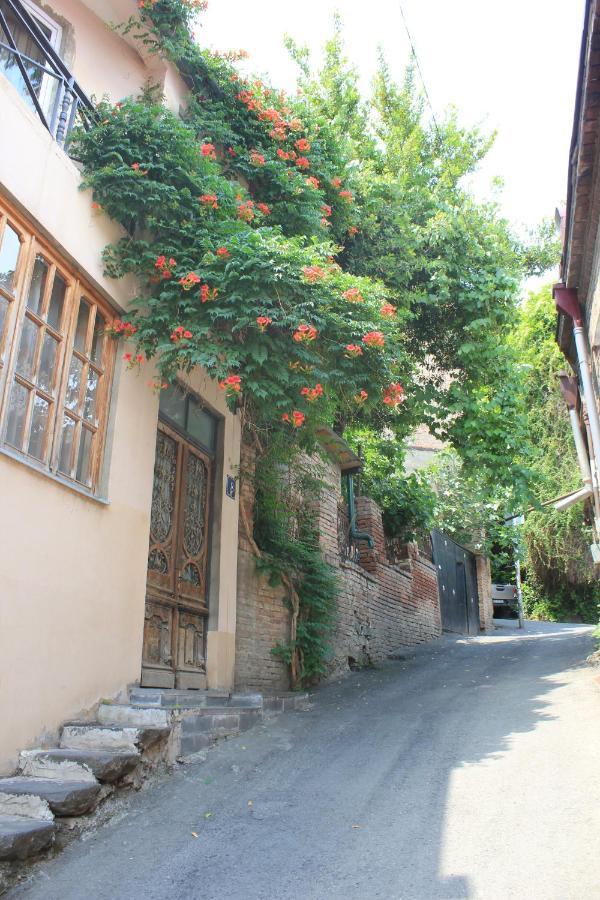 Valiko Hotel Tbilisi Exterior photo